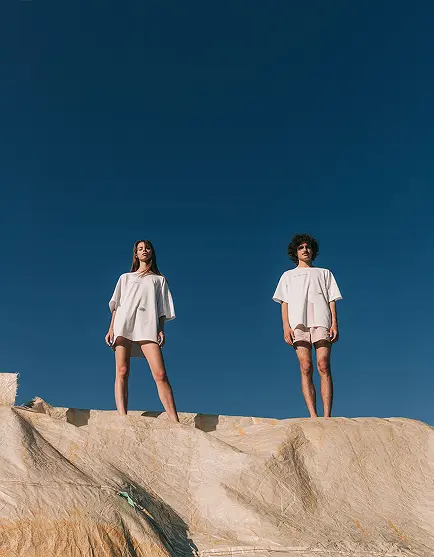 unsplash_qnU-UR0o5X8-2